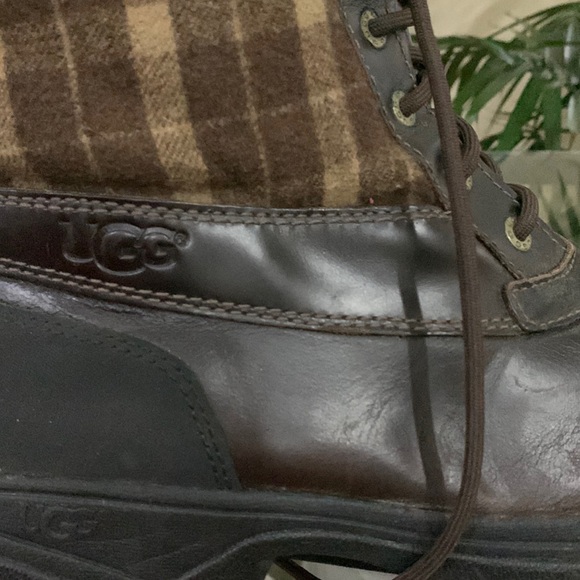 UGG ‘Butte’ Tartan Heavy-Duty WATERPROOF EVENT Plaid and Leather Boots - Picture 12 of 12